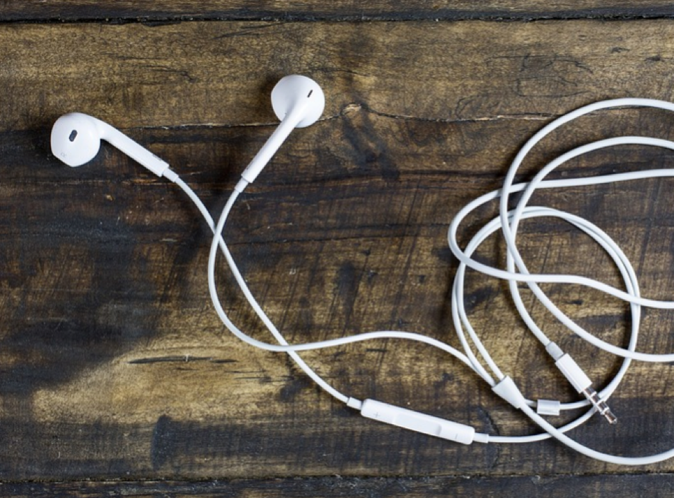 Top Tips on How to Choose Earphones - Wiki Tech Guru